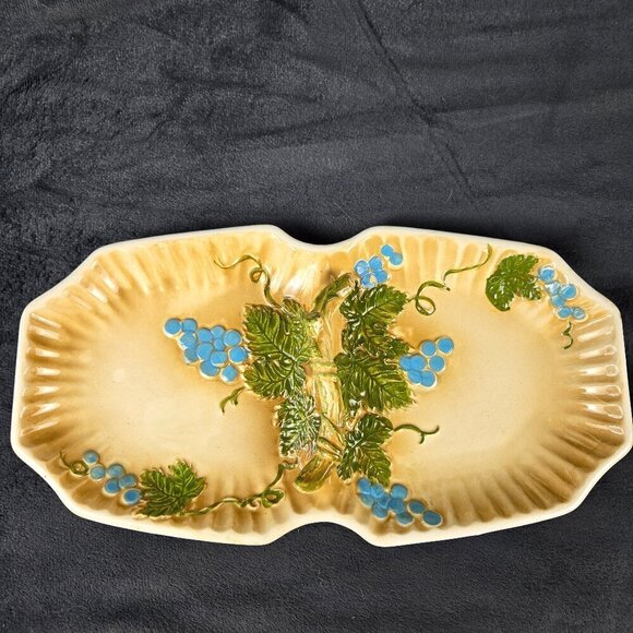 Vintage Majolica Grapevine 2 Section Candy Dish/Olive Dish Painted & Glazed - Picture 3 of 13